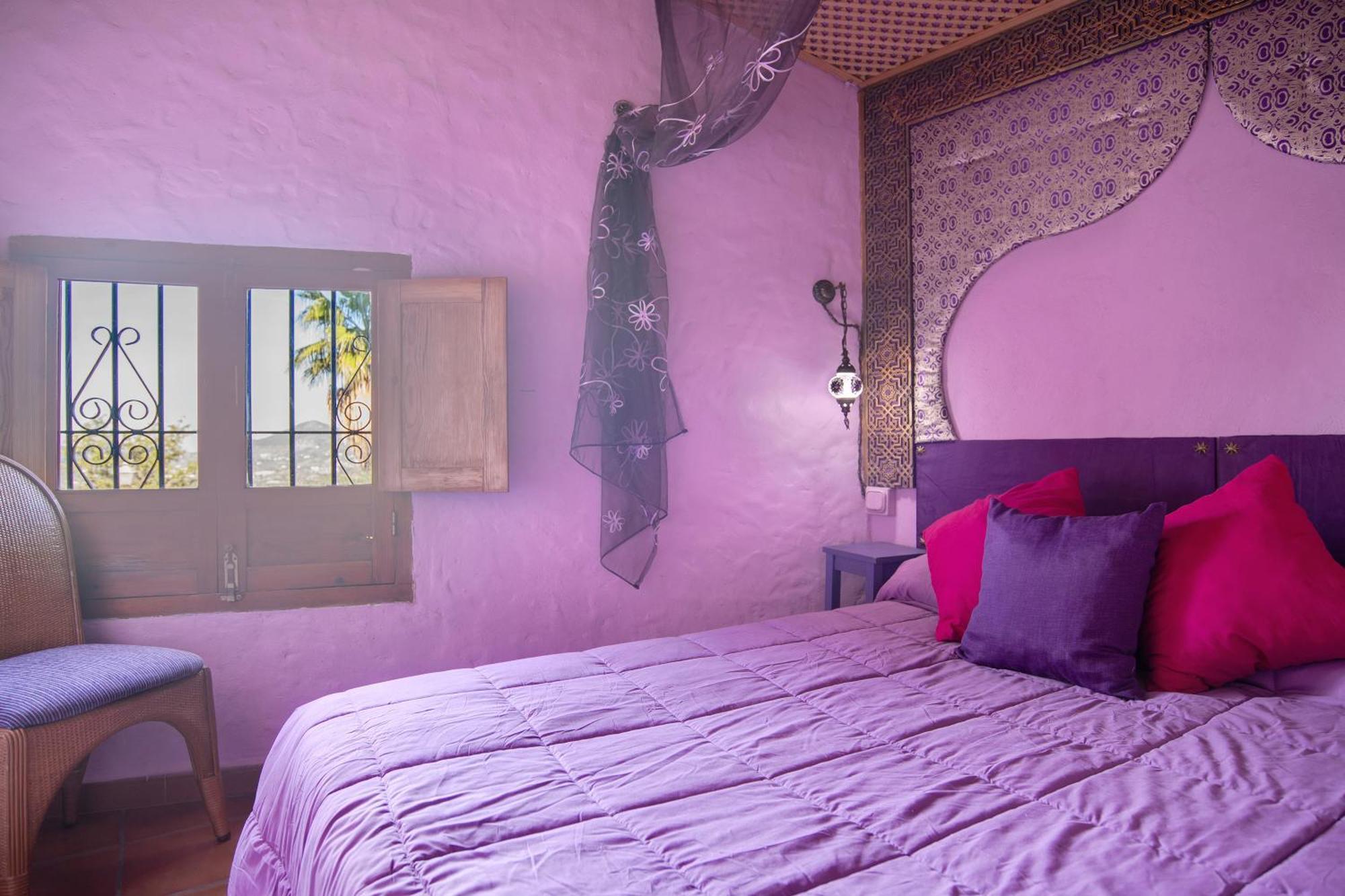 サアラ・デ・ラ・シエラ Casa Alucemaゲストハウス エクステリア 写真
