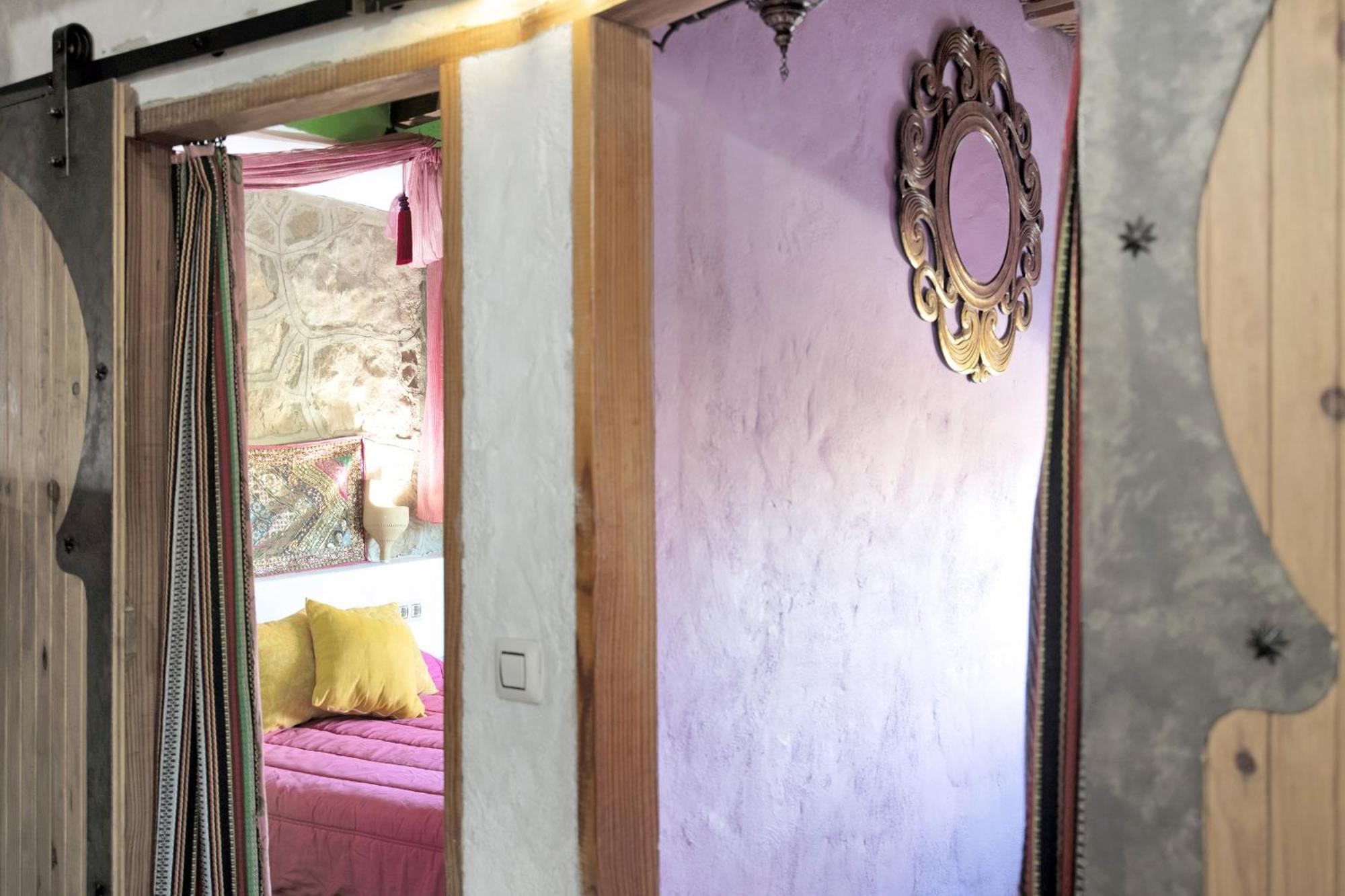 サアラ・デ・ラ・シエラ Casa Alucemaゲストハウス エクステリア 写真