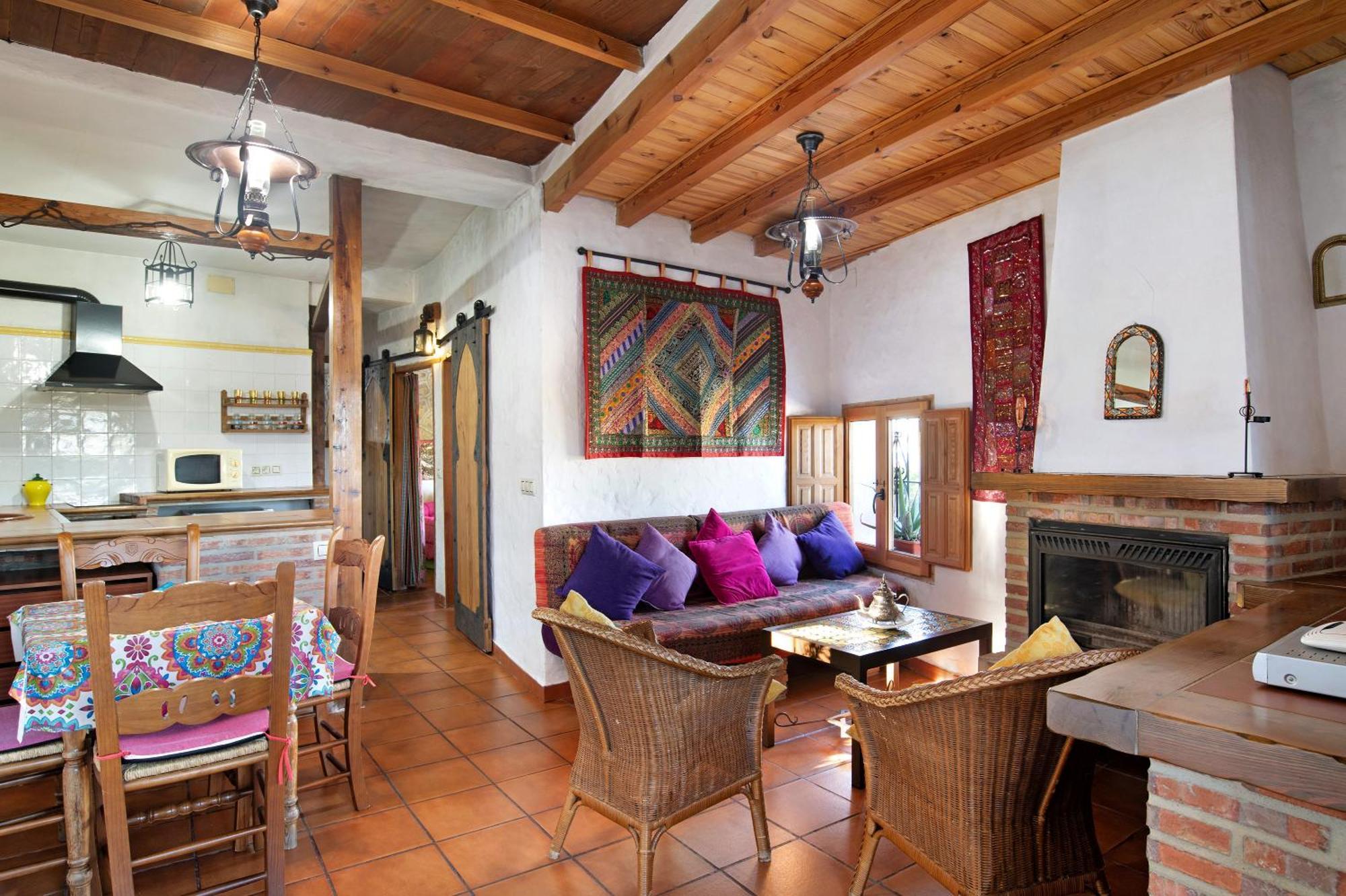 サアラ・デ・ラ・シエラ Casa Alucemaゲストハウス エクステリア 写真